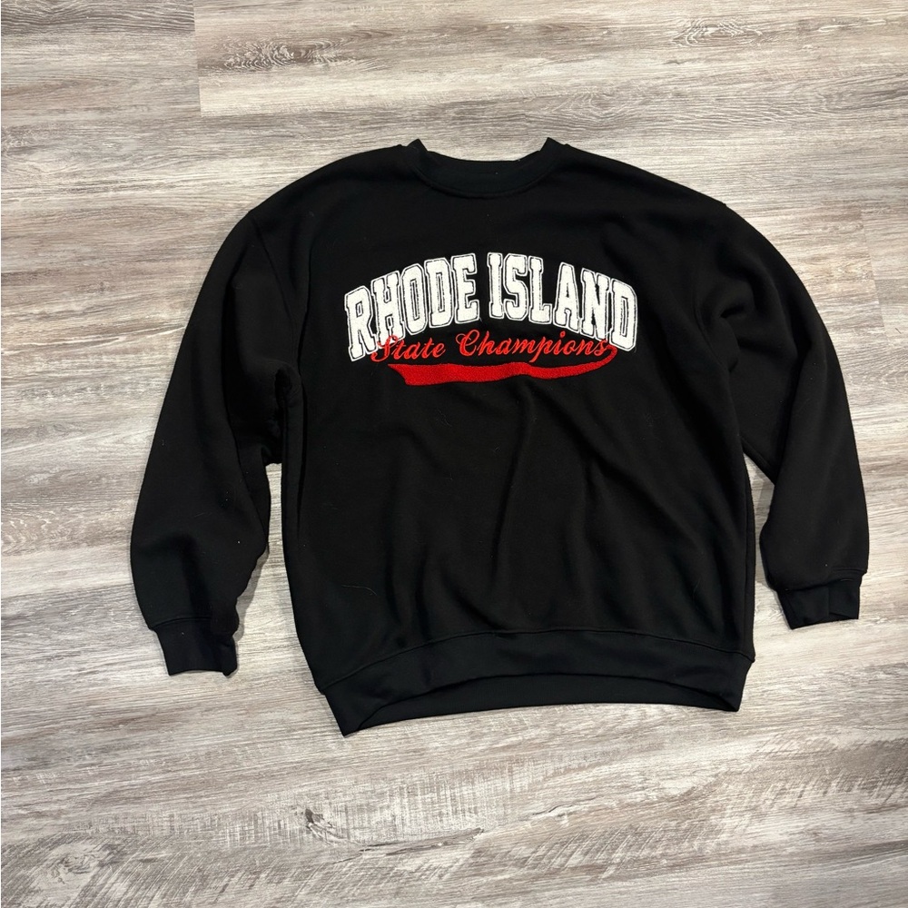 Urban Planet Black Crewneck Sweater Rhode Island Design